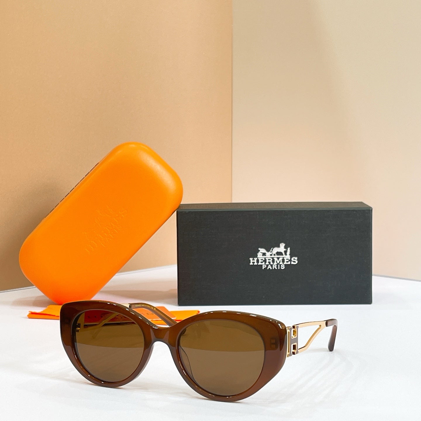 HERM¨¨S Sunglasses H8125S