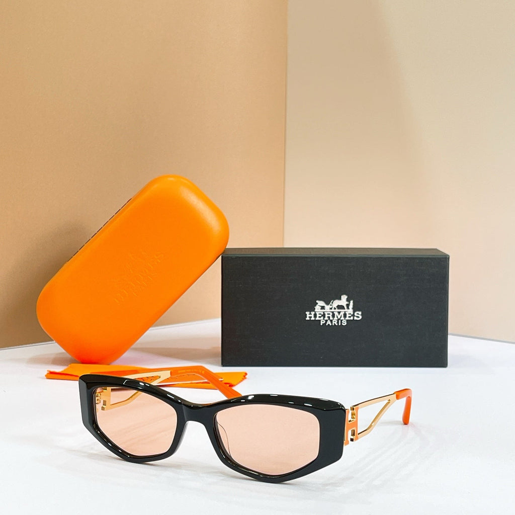 HERM¨¨S Sunglasses H8126S