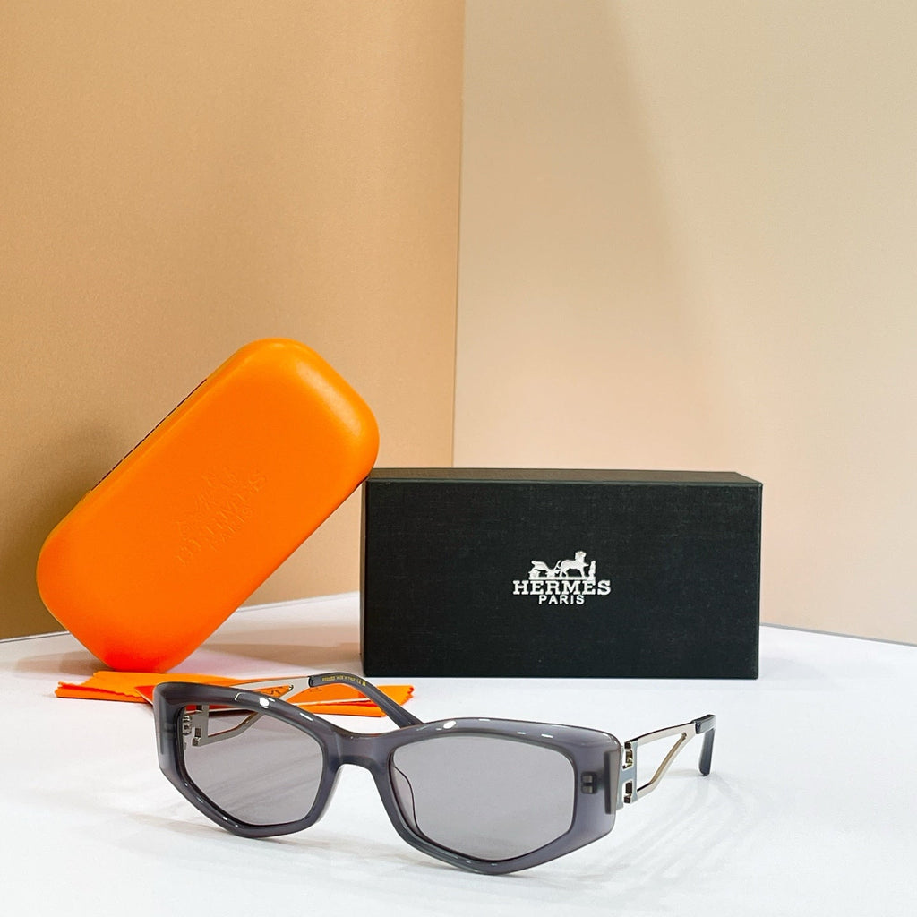 HERM¨¨S Sunglasses H8126S