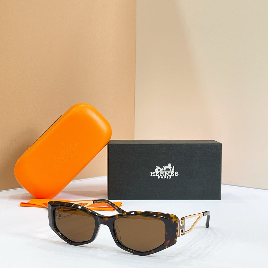 HERM¨¨S Sunglasses H8126S